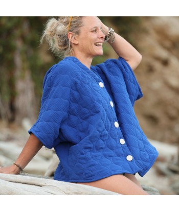 Veste kimono Yoko - double gaze de coton matelassé  bleu majorelle chez Cornerstreet bien 