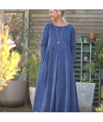 Robe Louisa - velours côtelé bleu océan en stock