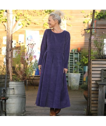 Robe Louisa - velours côtelé prune suggérées chez