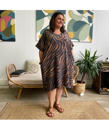 Robe Betty sergé de viscose savane la colonne vertébrale