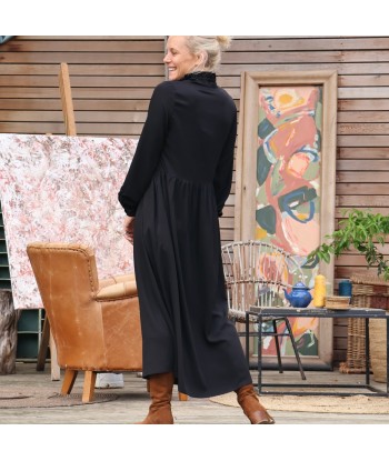 Robe Pomme -  sergé de viscose noir Dans la société mordern