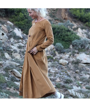 Robe Louisa - velours de coton milleraies camel sur le site 