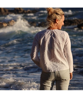 Blouse Cléo - broderie fleurie blanche est présent 