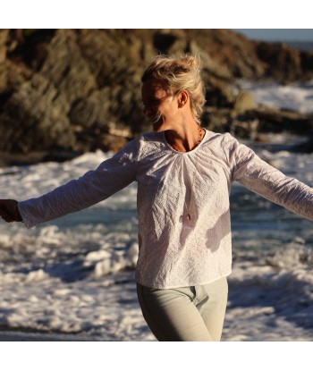 Blouse Cléo - broderie fleurie blanche est présent 