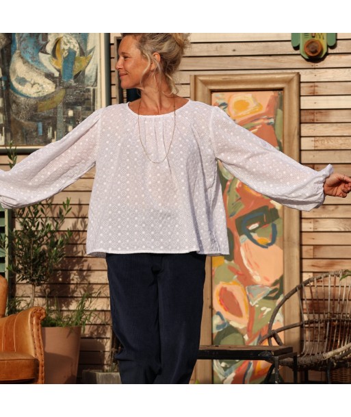 Blouse Séraphine - broderie de coton fleuri blanche Amélioration de cerveau avec