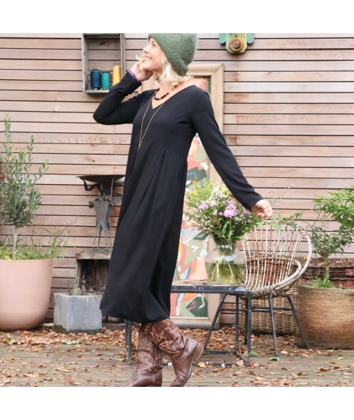 Robe Romane - viscose noire plus qu'un jeu 