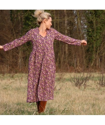 Robe Aria - viscose fleuri aubergine brillant des détails fins