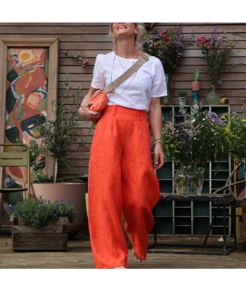 Pantalon Tom - lin orange ouvre sa boutique