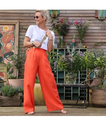 Pantalon Tom - lin orange ouvre sa boutique